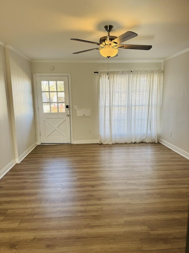 Building Photo - 2701 27th St