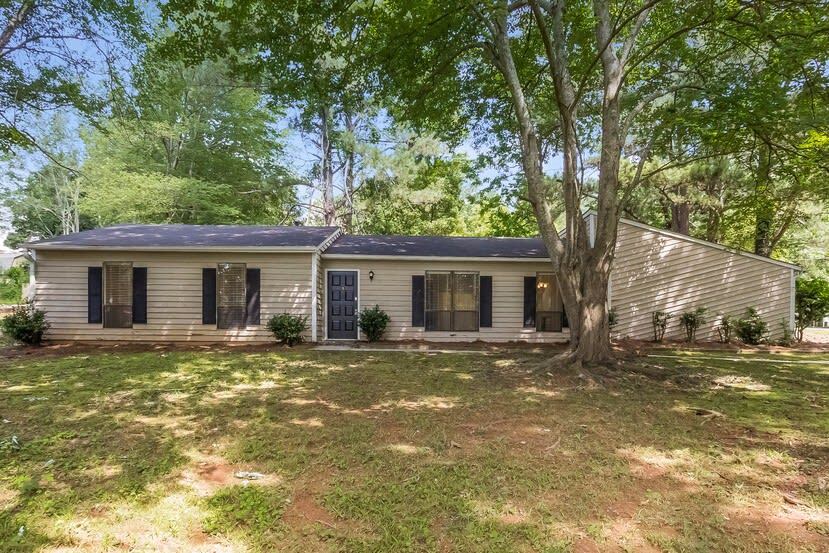 Foto principal - 91 Bernice Dr