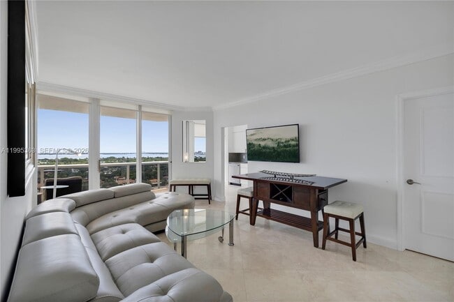 Building Photo - 4779 Collins Ave