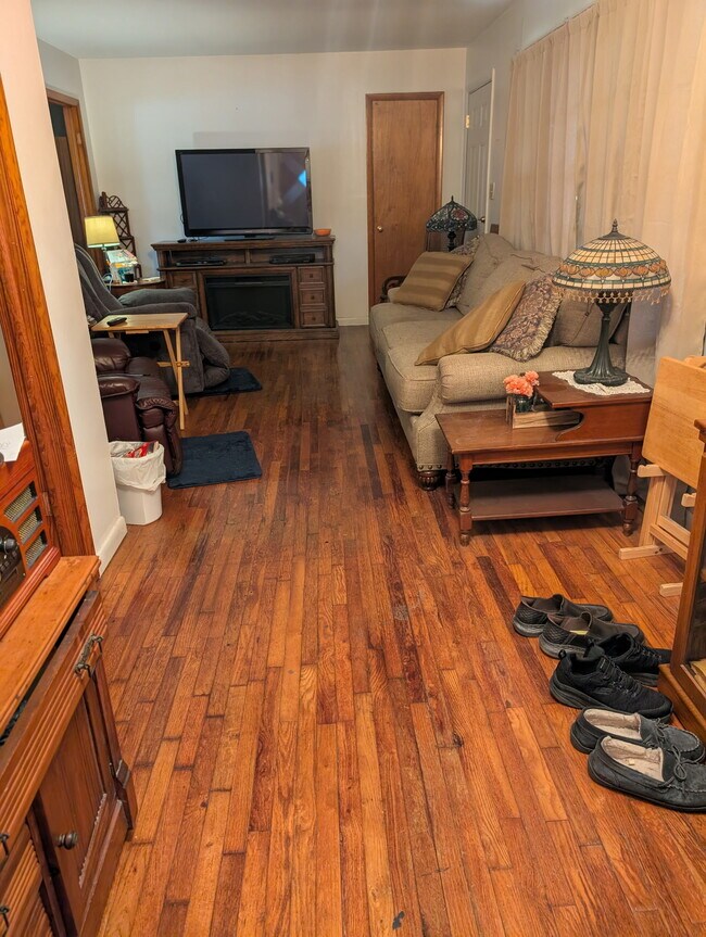 Sala de estar, vestíbulo - 132 Hereford St