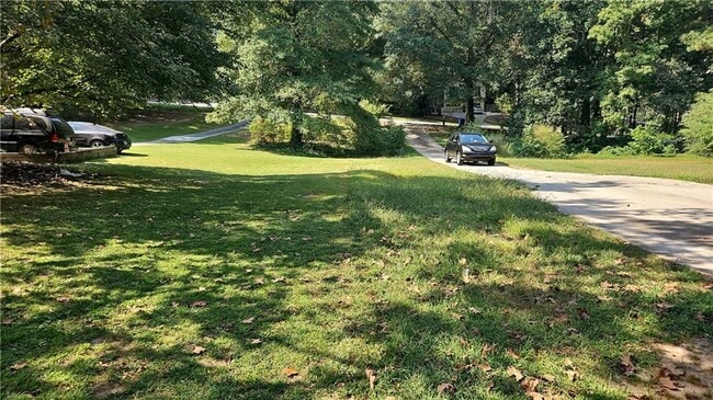 Building Photo - 219 Heritage Way