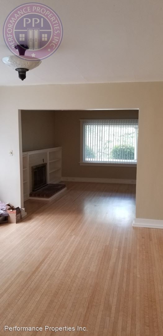 Building Photo - 4 br, 2 bath House - 2506 NE 48th Avenue