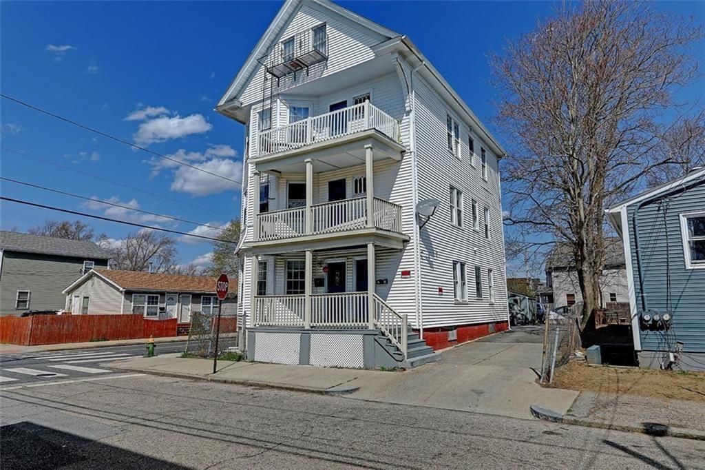 50 Burnside St Unit 2, Providence, RI 02905 Apartment for Rent in Providence, RI