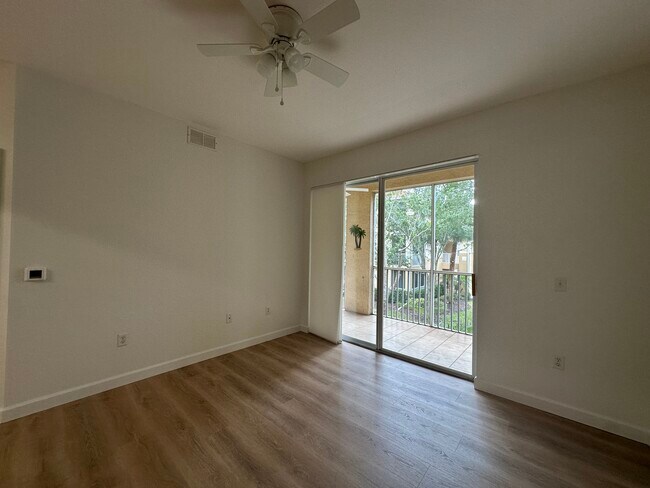 Sliding door to lanai - 9055 Colby Dr