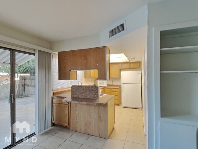 Foto del edificio - 5924 N 83rd St