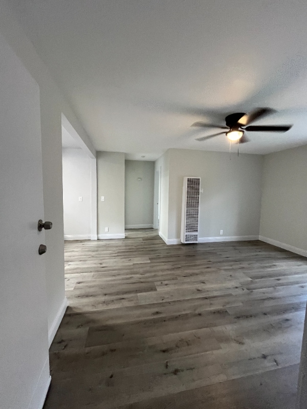 Foto del edificio - 5955 Main St