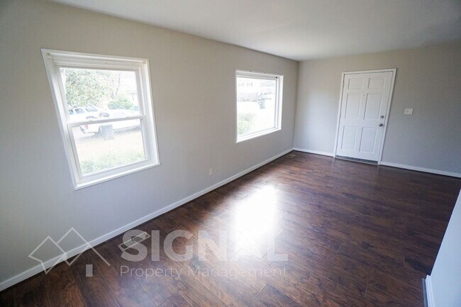 Foto del edificio - 540 Athens Ct