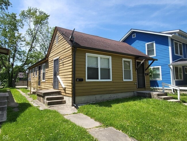 Foto del edificio - 228 N Tacoma Ave