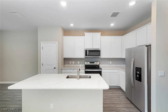 Foto del edificio - 3127 SW 18th Pl