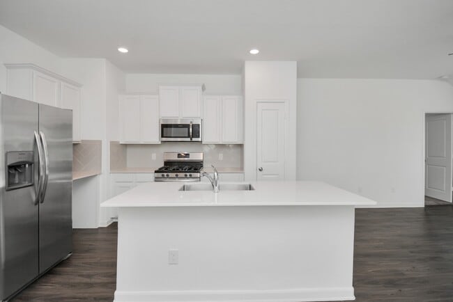 Foto del edificio - 15854 Mountlong Dr