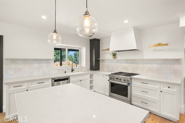 Building Photo - 22450 Maycotte Rd