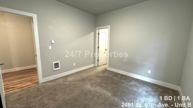 Building Photo - 2025-2491MF