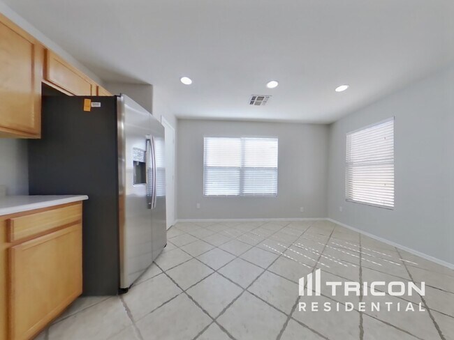 Foto del edificio - 10610 E Baywood Ave