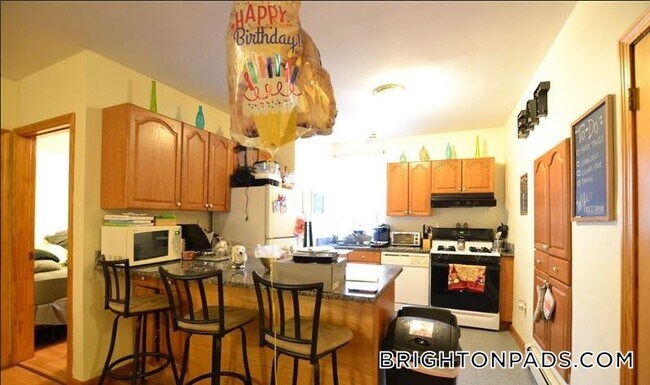 Foto del edificio - 551 Washington St