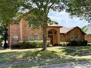 Building Photo - 646 Autumn Oaks Dr