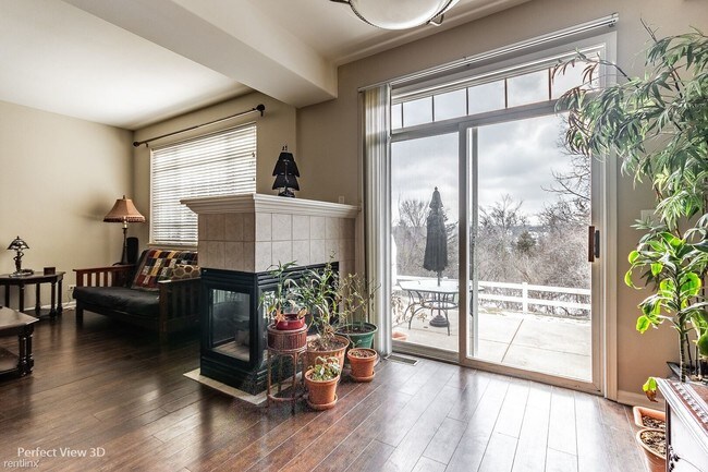Foto del edificio - 3 br, 3 bath House - 1275 Timberline Dr