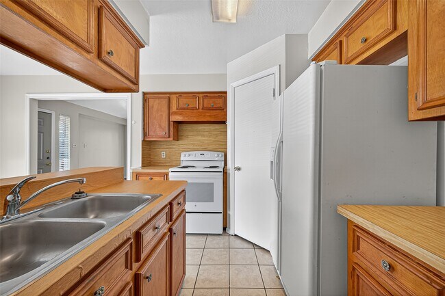 Foto del edificio - 11503 Nobility Dr