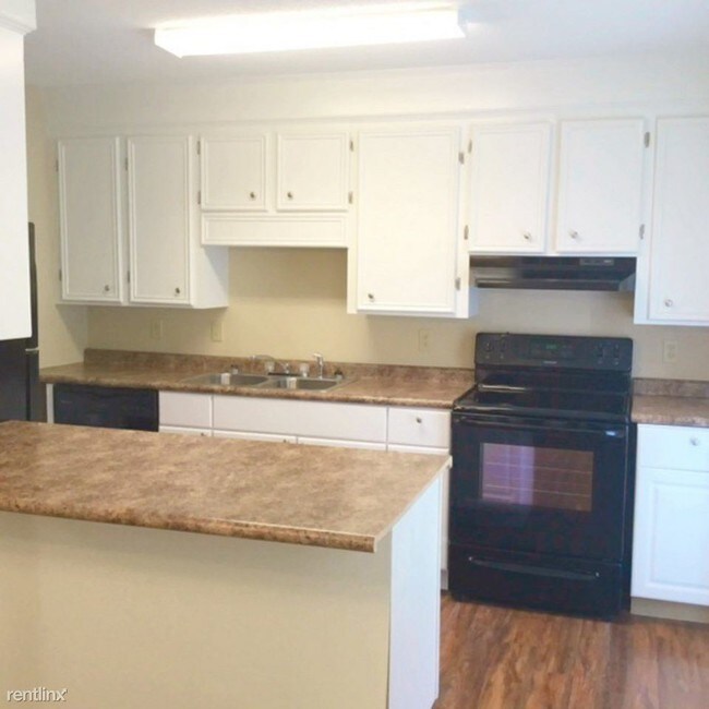 Foto del edificio - 149 Glenshannon Dr