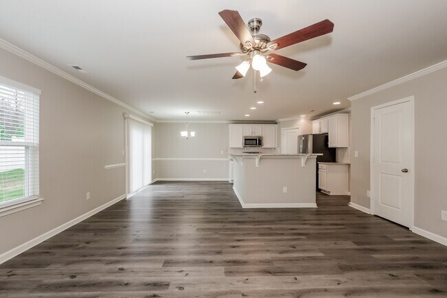 Building Photo - 5004 Broad Leaf Ct