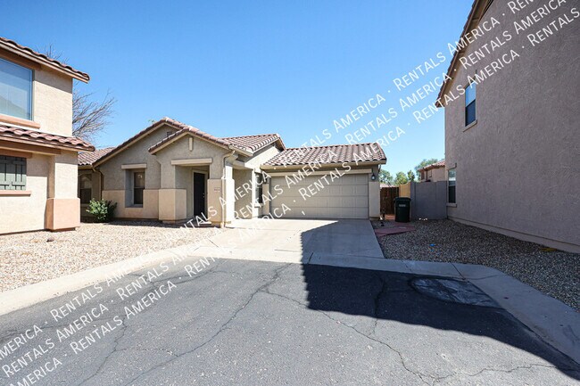 Foto del edificio - 3 bedroom 2 bath in  N Phx