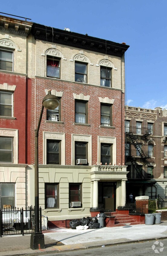 Primary Photo - 917 Saint Marks Ave