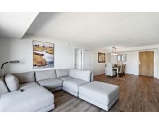 Foto del edificio - 121 Nantasket Ave