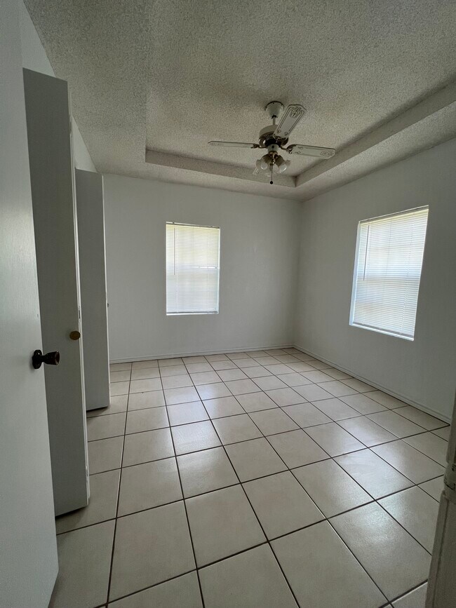 4101 E Lopez Dr, Edinburg, TX 78542 House Rental in Edinburg, TX