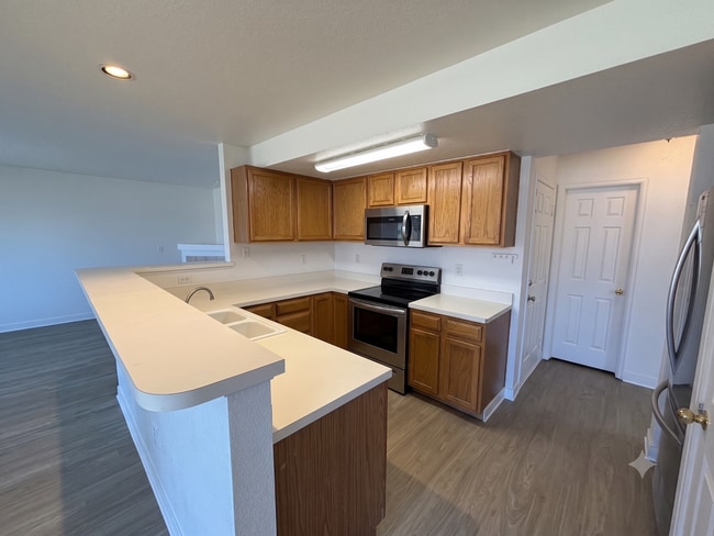 Building Photo - 12139 Applewood Ct