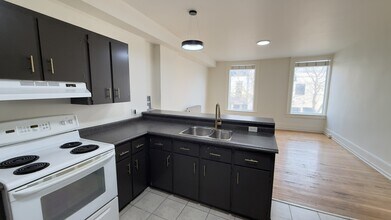 Building Photo - 73 St Paul St