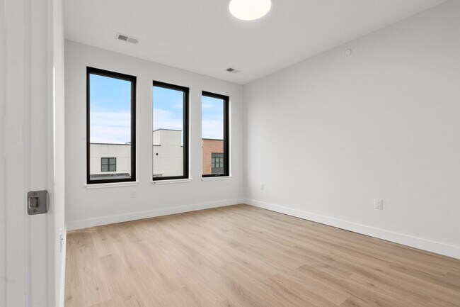Foto del edificio - 407 Highland Ave