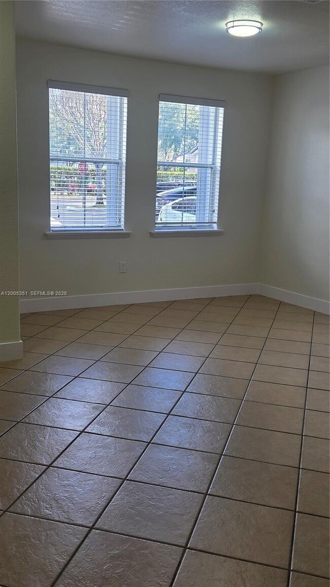 Foto del edificio - 5440 NW 107th Ave