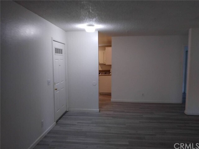 Foto del edificio - 738 Chestnut Ave