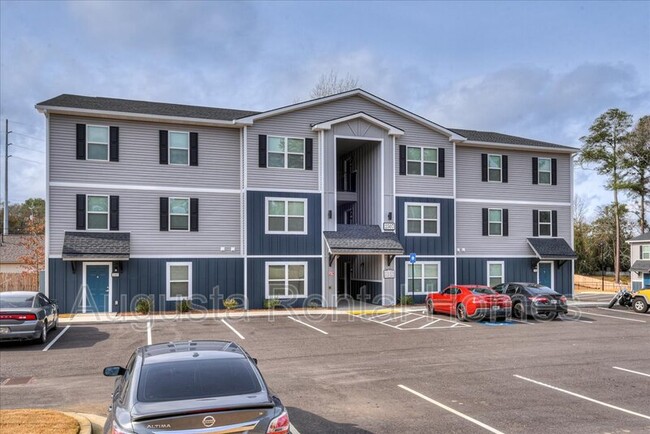 Building Photo - 2507 Otter Run