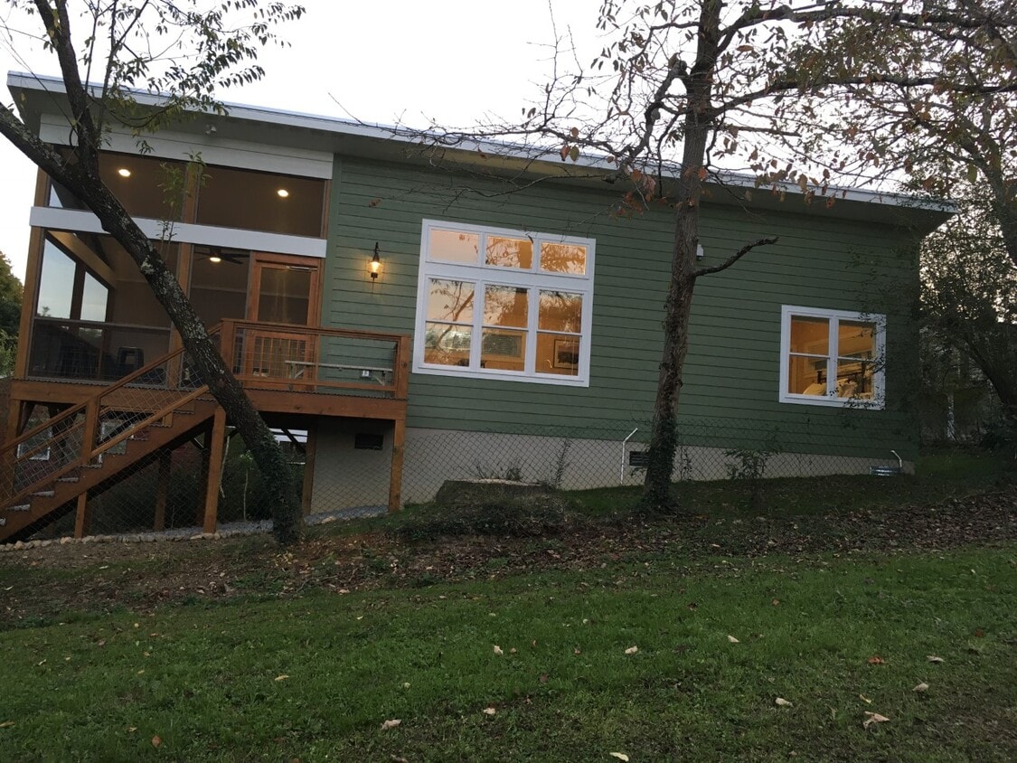 Foto principal - 110 Swannanoa Ave