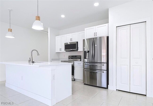 Foto del edificio - 829 Wabash St