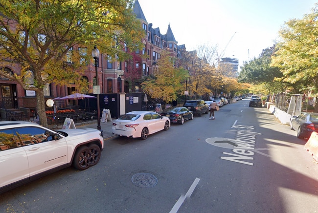 Building Photo - 249 Newbury St