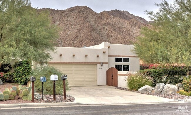 Building Photo - 54400 Avenida Montezuma