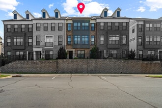 Building Photo - 22572 Windsor Locks Sq