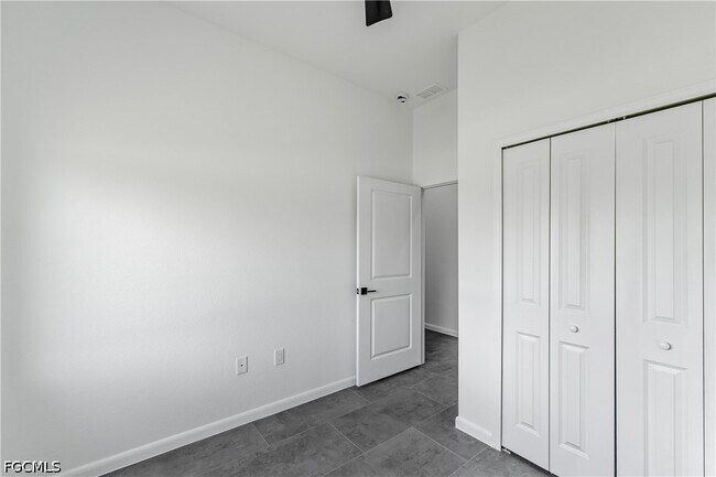 Foto del edificio - 601 Hawthorne Ave S