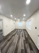 Building Photo - 3037 Juniper St