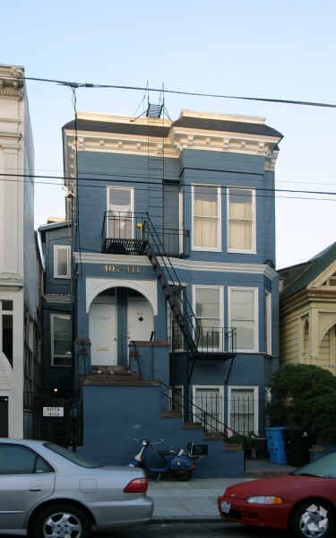 Building Photo - 407-411 Lyon St