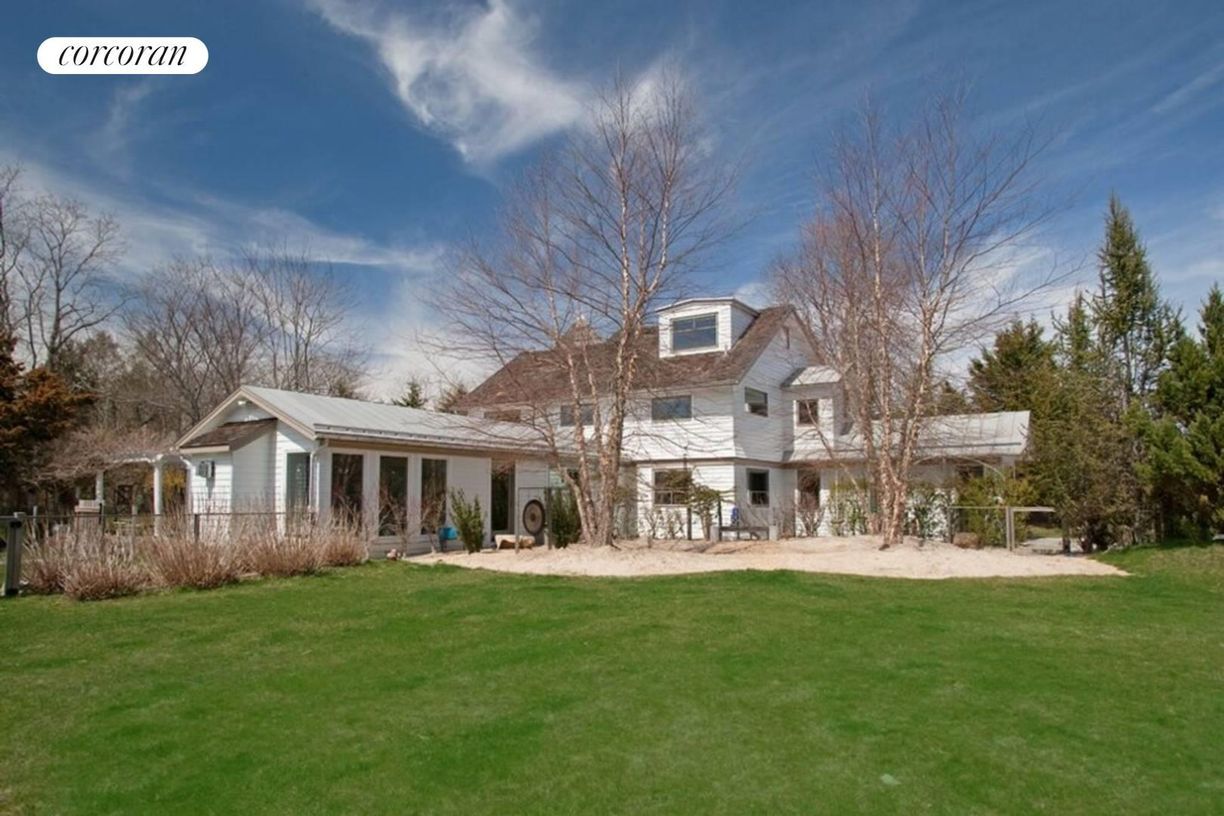 Foto principal - 2913 Montauk Hwy