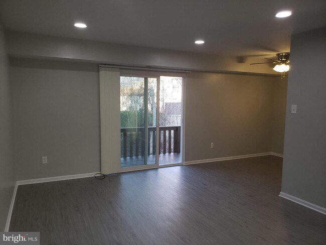 Building Photo - 4503 Winding Brook Dr