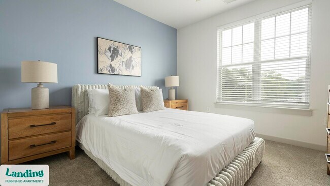 Building Photo - 340 W 25th St