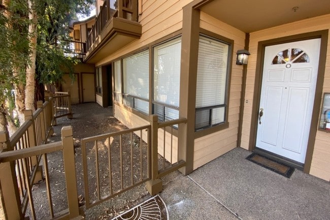 Front entry and patio - 2551 Plaza del Amo