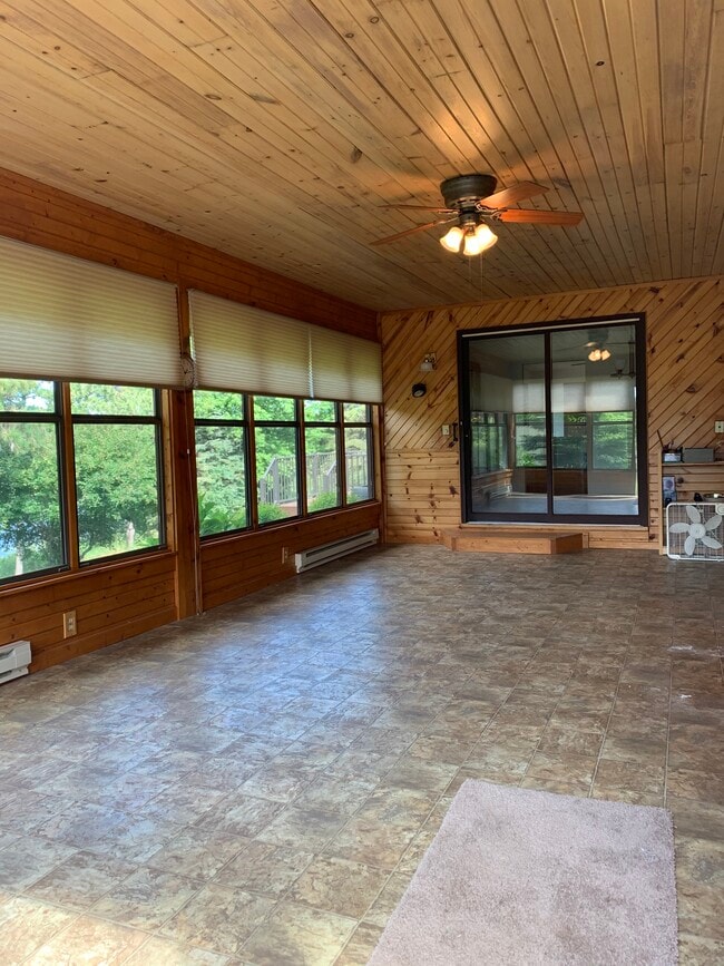 Building Photo - Garley Farm