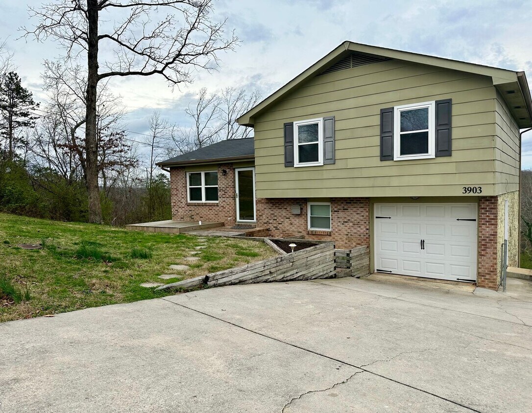 3 bedroom 1.5 bath now available in Oolte... House Rental in Ooltewah