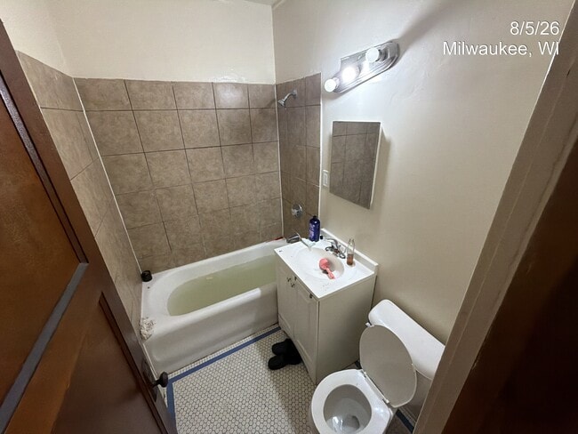 Building Photo - 2762 N 51st St