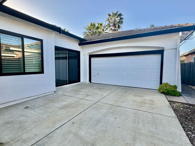 Photo - CLEAN AND SPACIOUS ONE STORY, 3 BED, 2 BATH, 2 CAR GARAGE IN WEST SACRAMENTO House