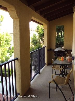 Foto del edificio - 7675 Via Cristal